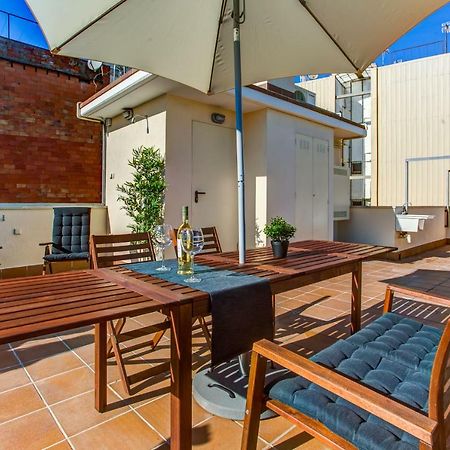 Feriapiso Apartments Palmer L'Hospitalet de Llobregat Bagian luar foto