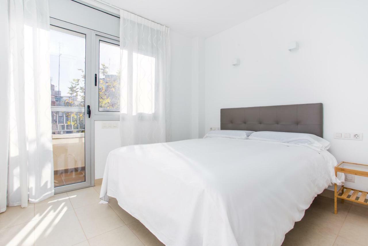 Feriapiso Apartments Palmer L'Hospitalet de Llobregat Bagian luar foto