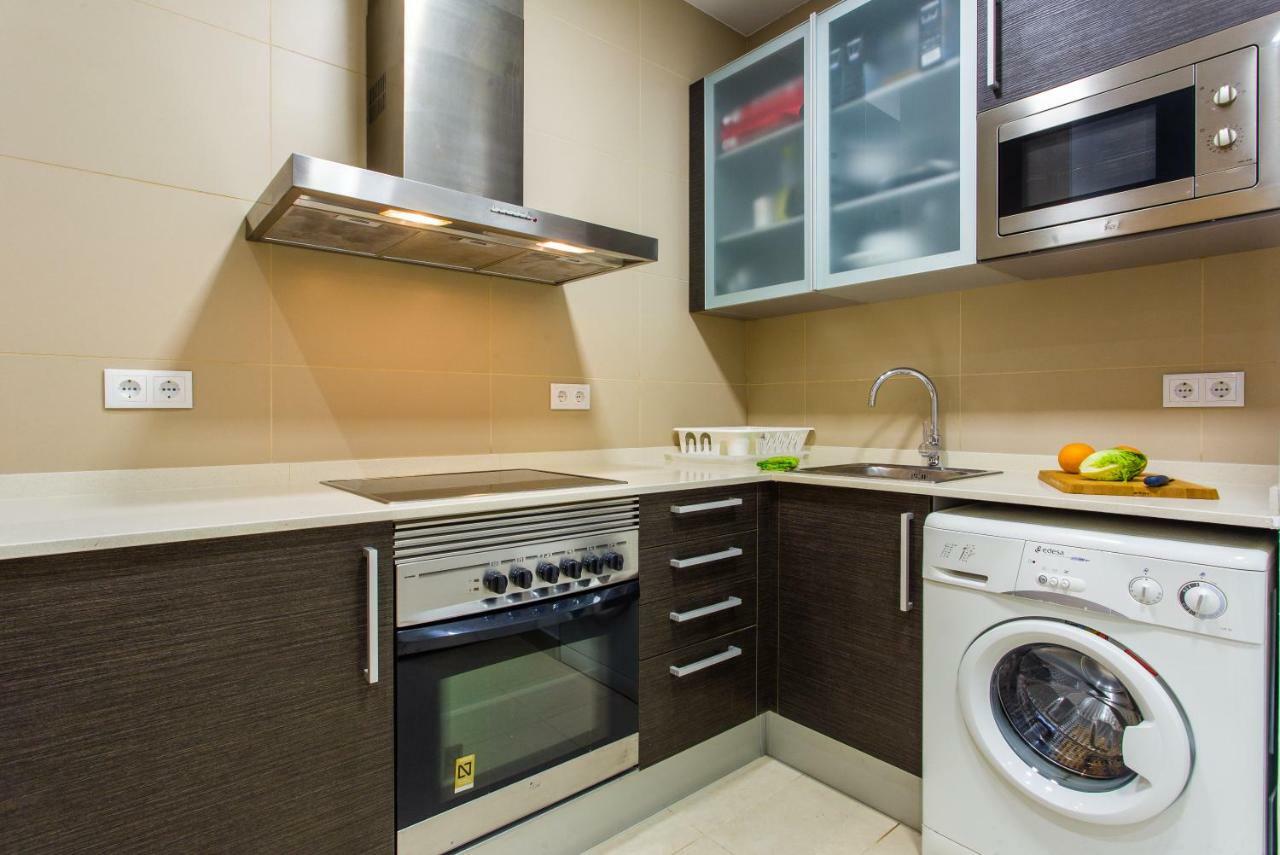 Feriapiso Apartments Palmer L'Hospitalet de Llobregat Bagian luar foto